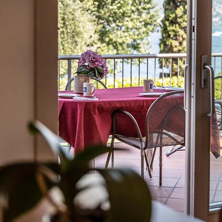Residence Villa Al Lido Brenzone sul Garda Bagian luar foto