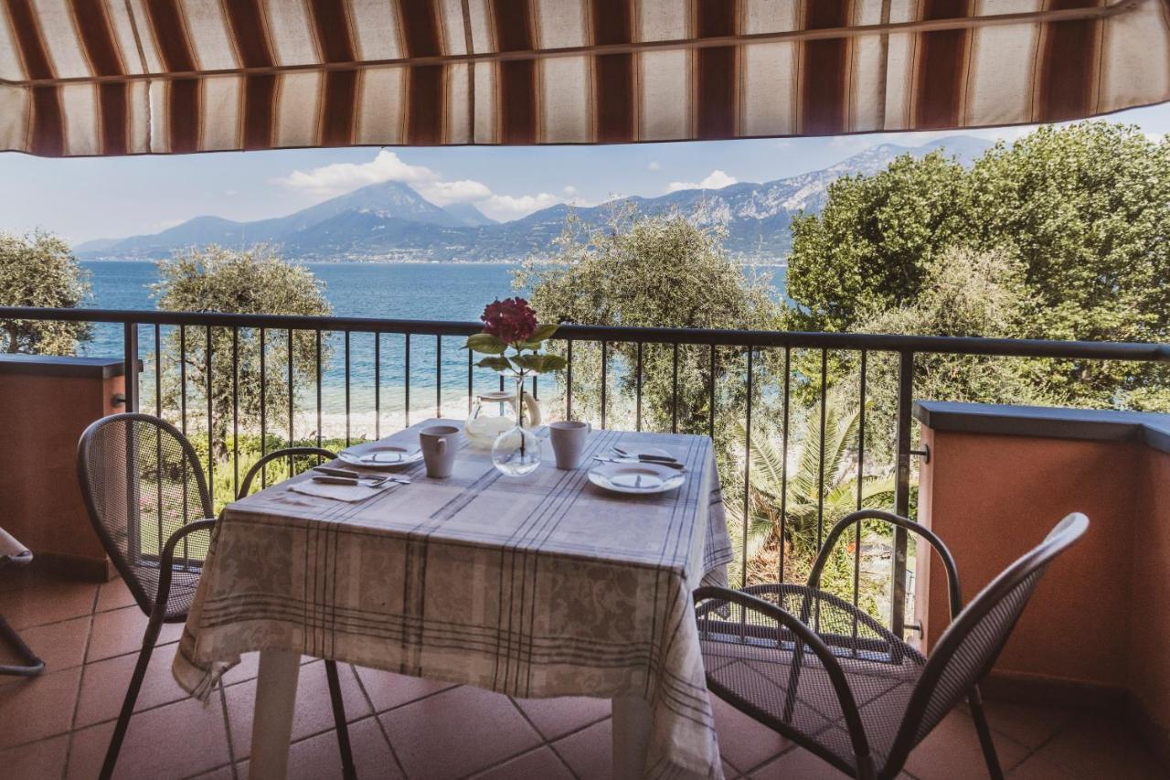 Residence Villa Al Lido Brenzone sul Garda Bagian luar foto