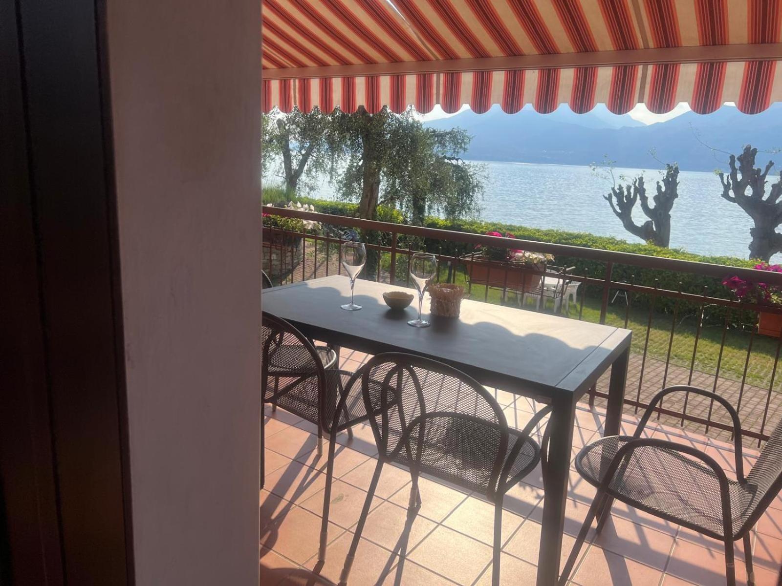 Residence Villa Al Lido Brenzone sul Garda Bagian luar foto