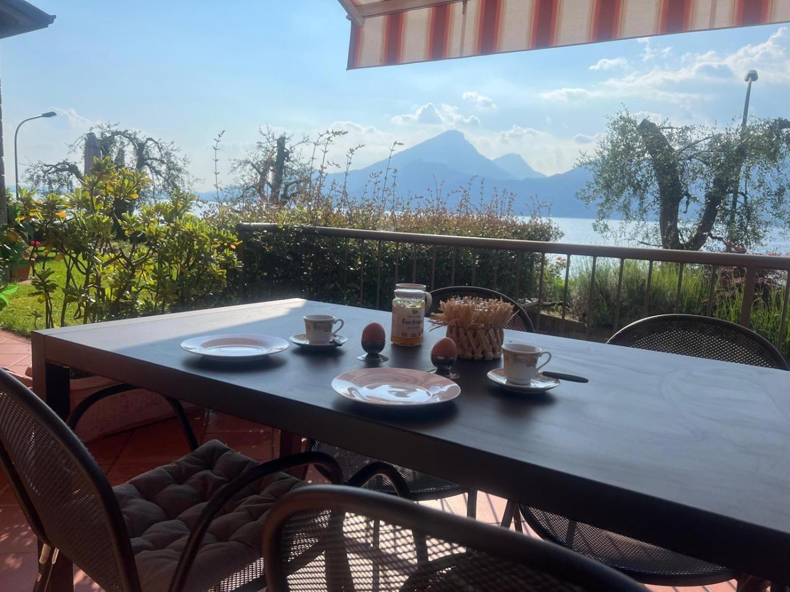 Residence Villa Al Lido Brenzone sul Garda Bagian luar foto