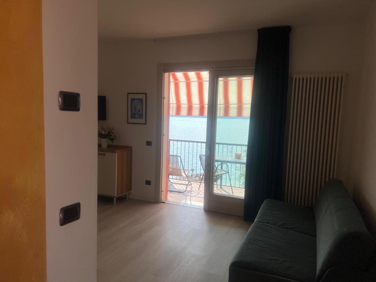 Residence Villa Al Lido Brenzone sul Garda Bagian luar foto
