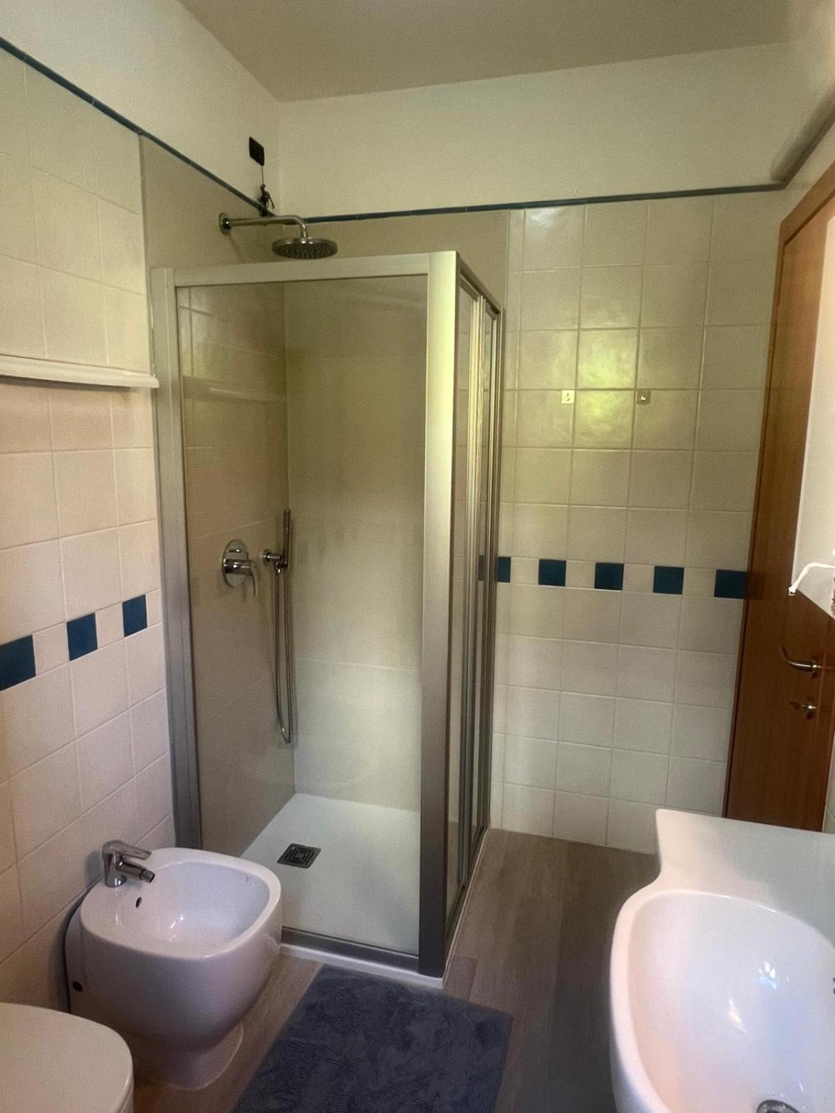 Residence Villa Al Lido Brenzone sul Garda Bagian luar foto